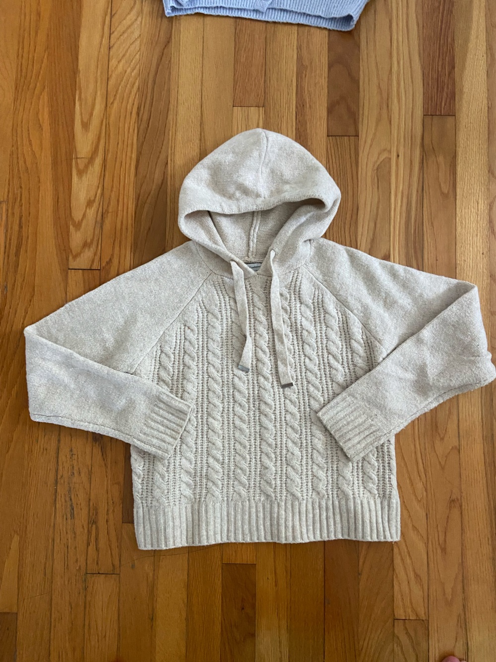cupcakes & cashmere Cable-Knit Hoodie Sweater in Cream